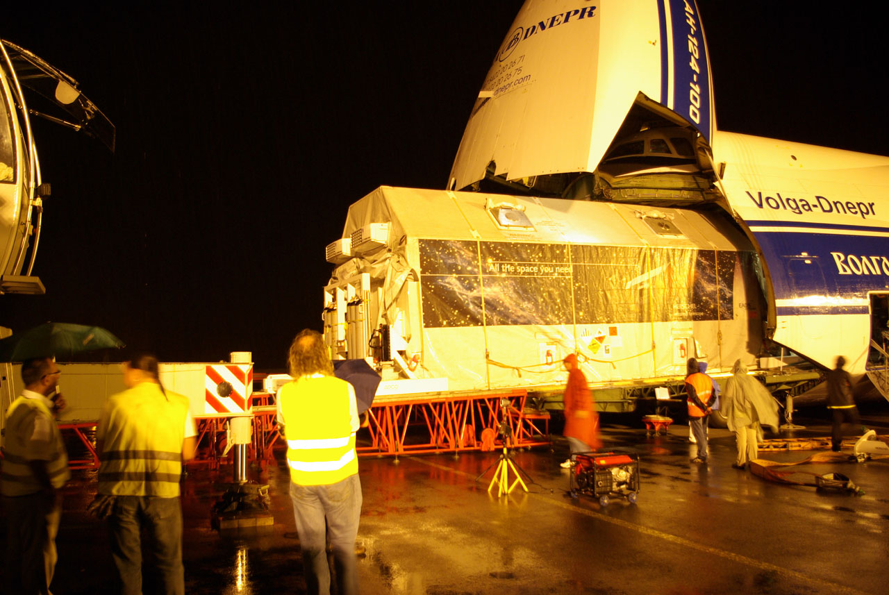 Les télescopes spatiaux Herschel et Planck bien arrivés à Kourou