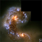 La galaxie des Antennes vues par le télescope spatial Hubble.  NASA – Hubble et Caltech Sharc II
